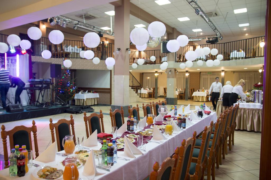 Holiday Stary Folwark المظهر الخارجي الصورة